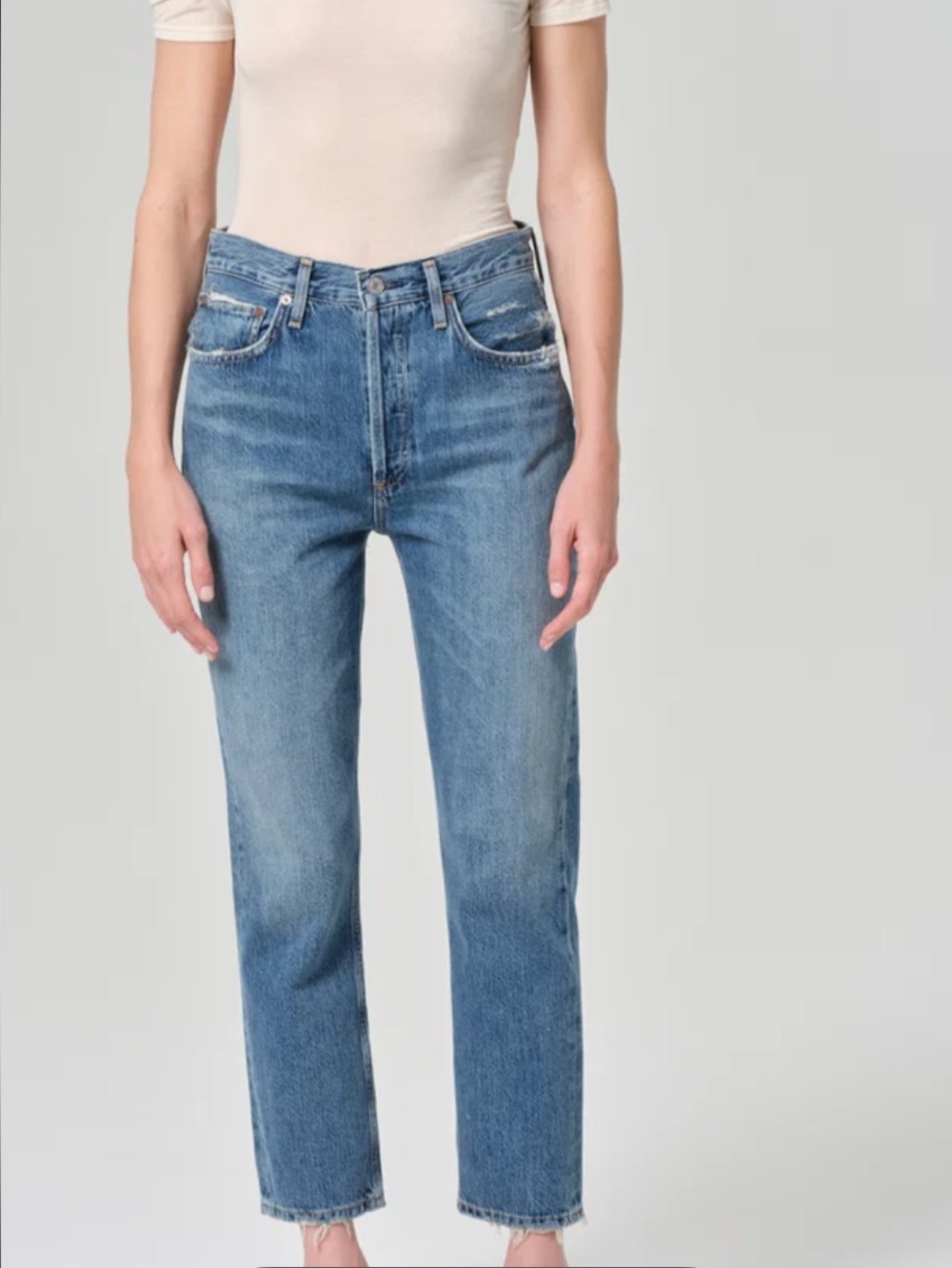 Riley Agolde high rise Cropped Straight Jeans NWOT (worn in photo only)